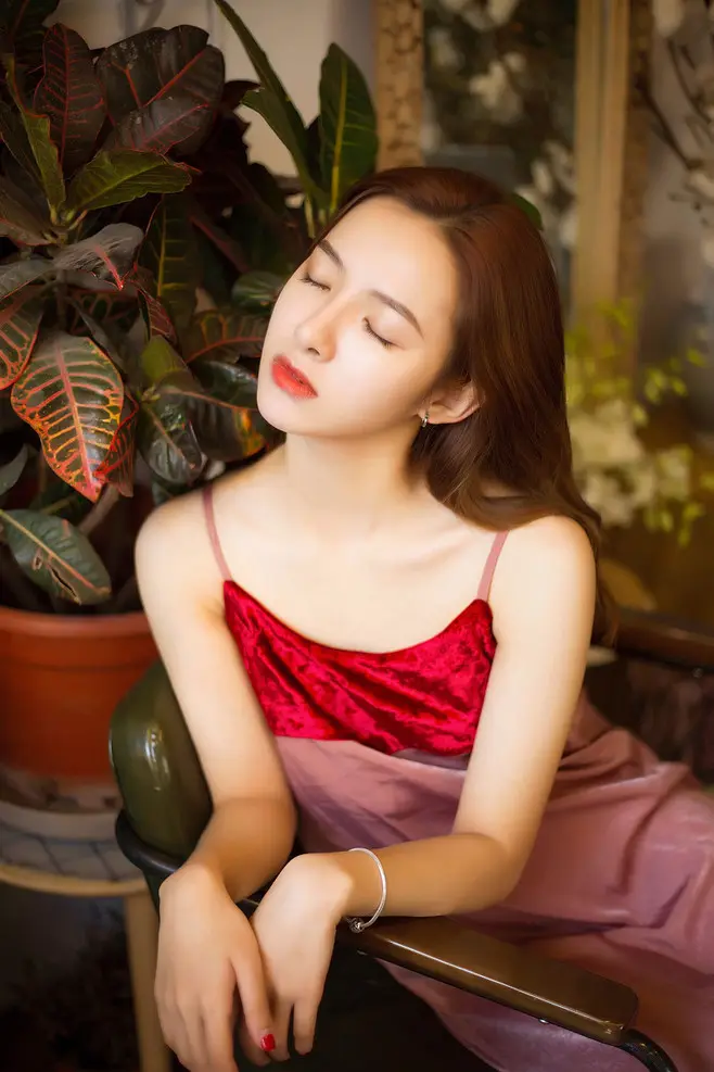 温州广州高端商务伴游晓雯